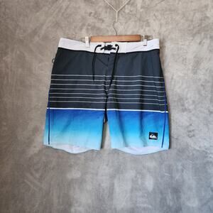 Quiksilver Men's Blue Striped Board Shorts Size 34 - Beach Surf Swimwear